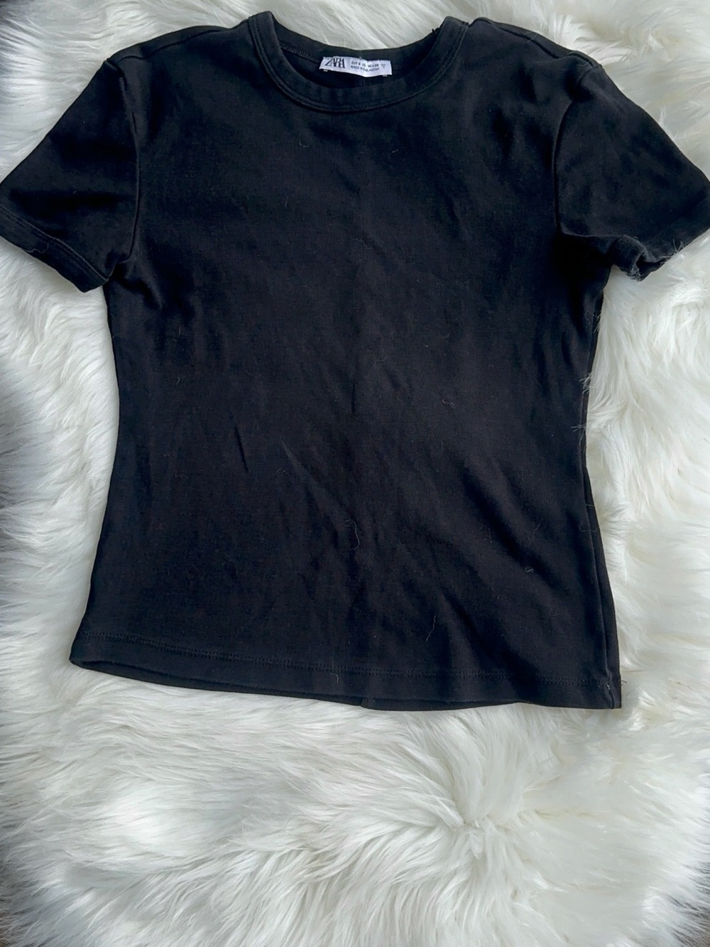 Zara Black Short Sleeve Crewneck Tee